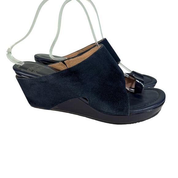 Donald Pliner Slide Wedge Sandals 9 Blue Gemmy Suede Leather Toe Loop Slip On - Picture 1 of 10